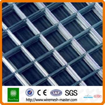 2015 galvanized electric welded wire mesh fence