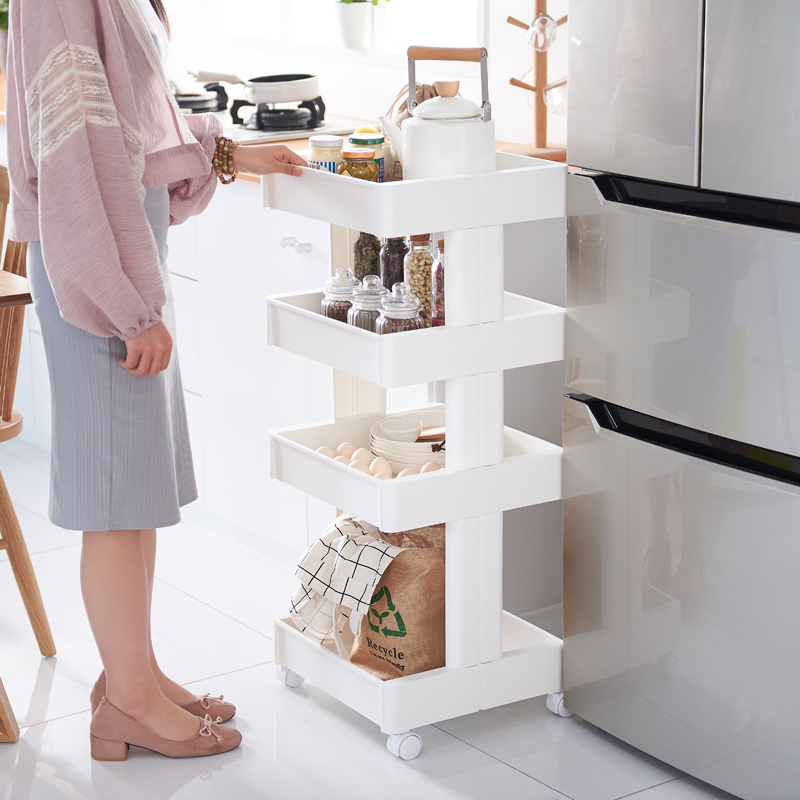 	Plastic storage shelf