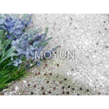 POLY MESH AVEC BRODERIE DE SEQUIN 3 MM + 7 MM 50 52 "