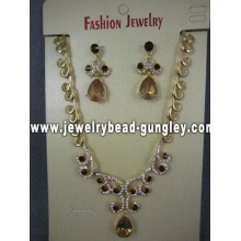 colored rhinestone jewelry set