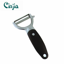 Metal Fruits and Vegetables Peeler