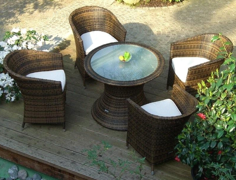 Outdoor Aluminium Round Dining Table And Chairs