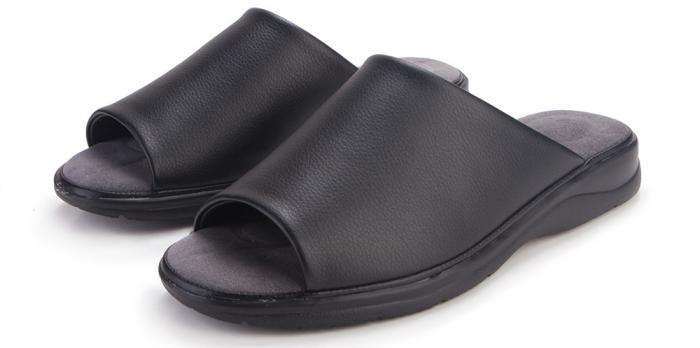 antibacterial out-door slippers