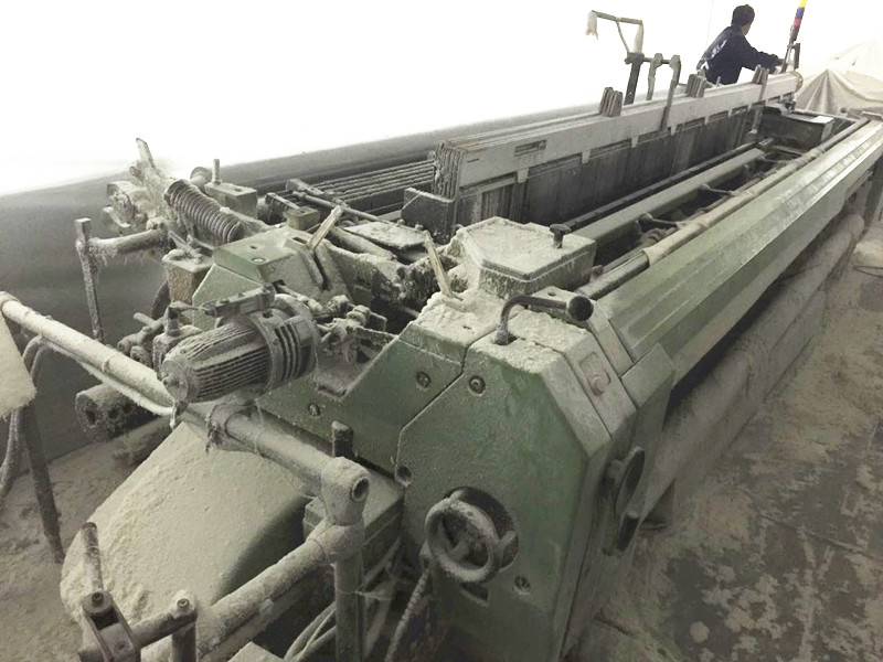 Good Condition Second-Hand Sulzer P7100-390cm Rapier Loom Machine