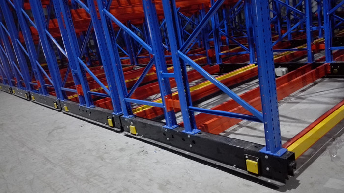 Electrical Movable Heavy Duty Pallet Racking