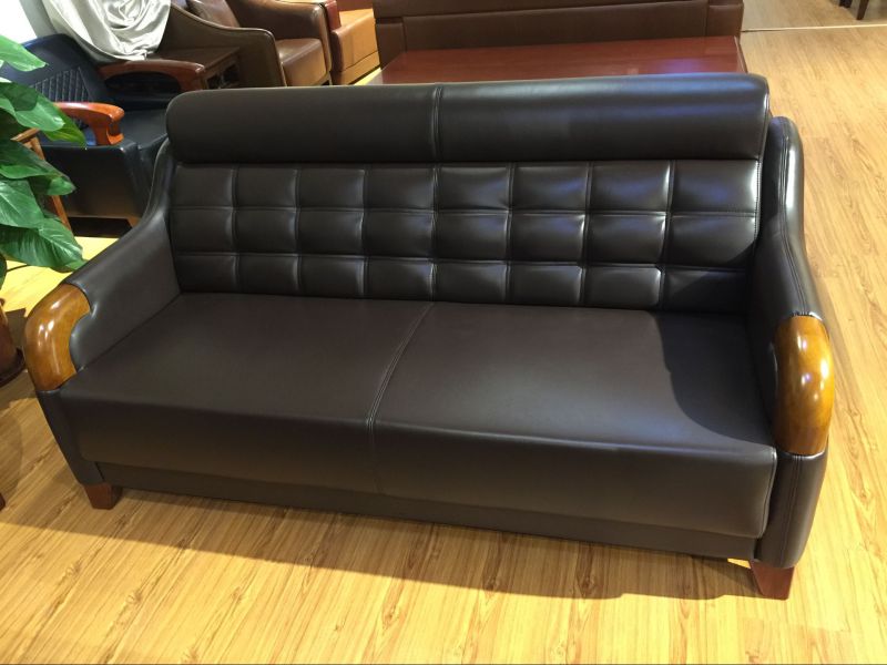 Contemporary Large Boned Leather Upholstered Sofa Set