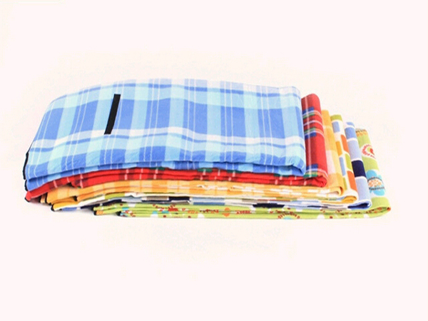 Outdoor Camping Hiking Picnic Mat Garden Blanket Waterproof