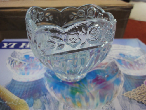 High-Quality Pressed Glass Bowl Fruit Candy Bowl Tableware