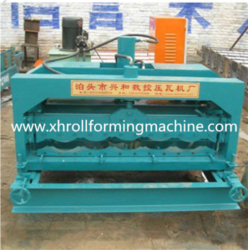 Galzed Color Steel Panel Roll Forming Machine