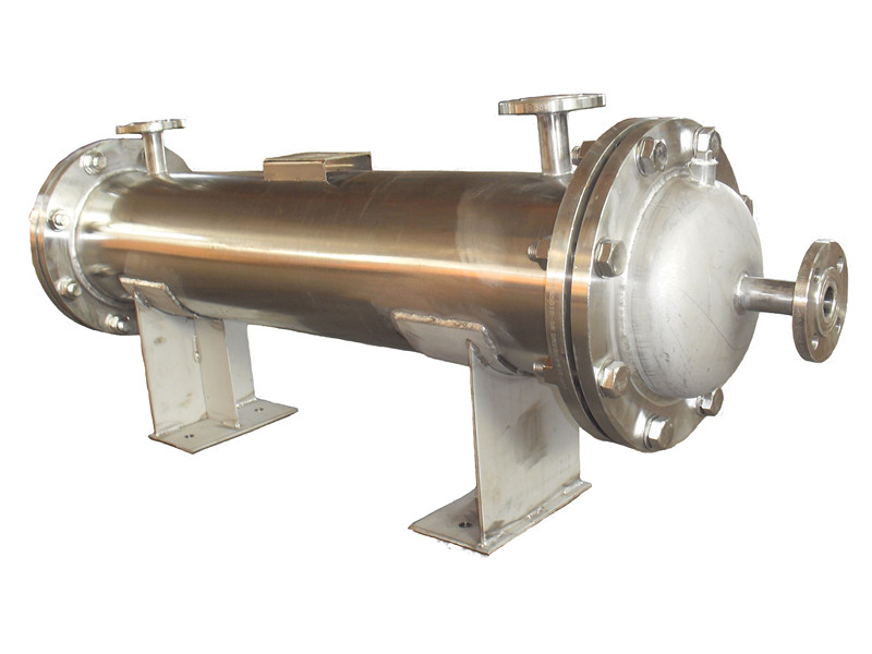 Shell and Tube Type Heat Exchanger as Oil /Chemical Solution Cooler