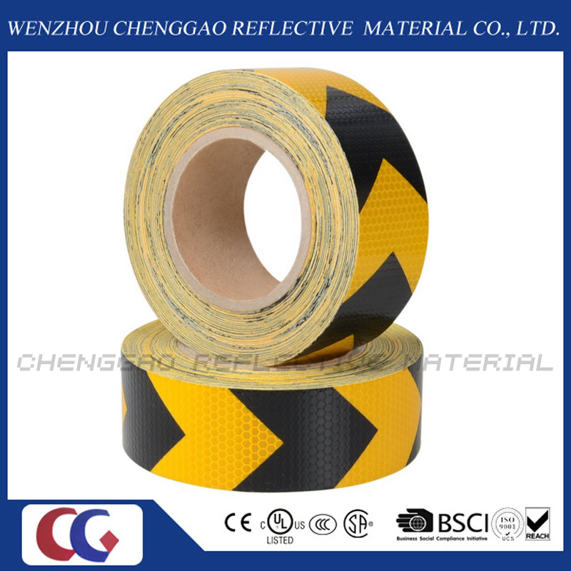 Black and Yellow PVC Reflective Sticker Rolls with Arrow (C3500-AW)