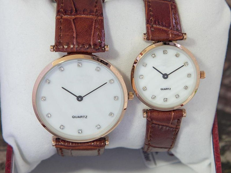 Simple Design Japan Movement Couple Gift Watch