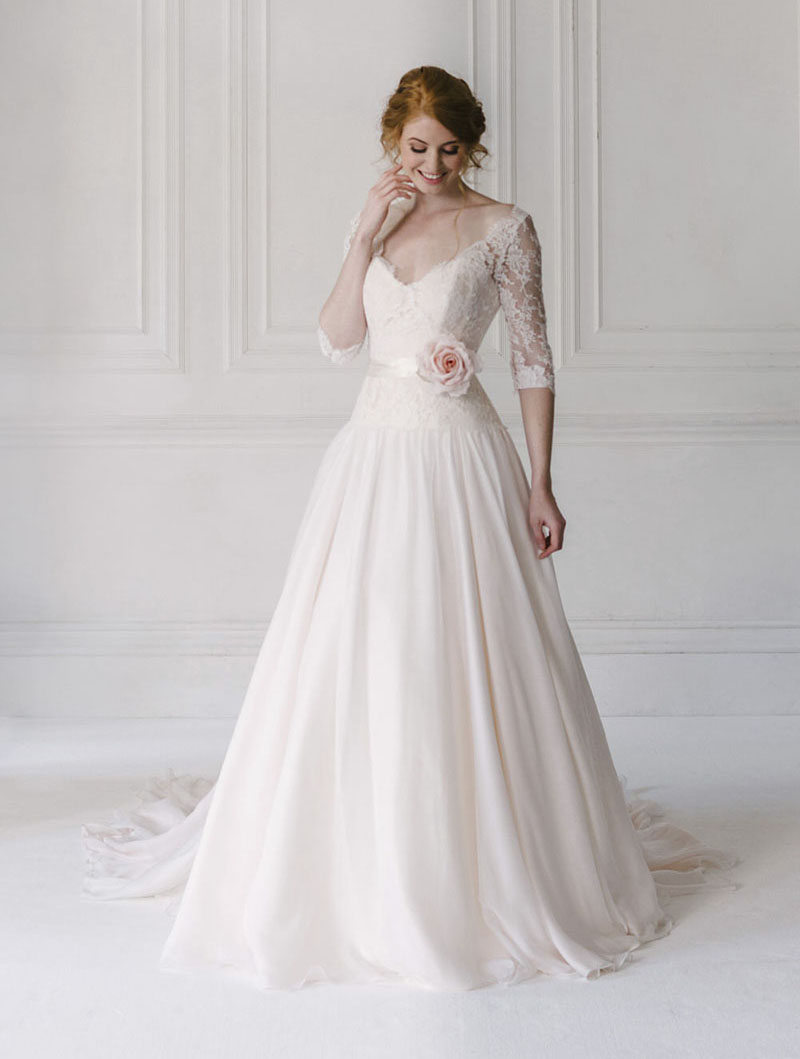 V Neck Lace Half Sleeve Wedding Dress