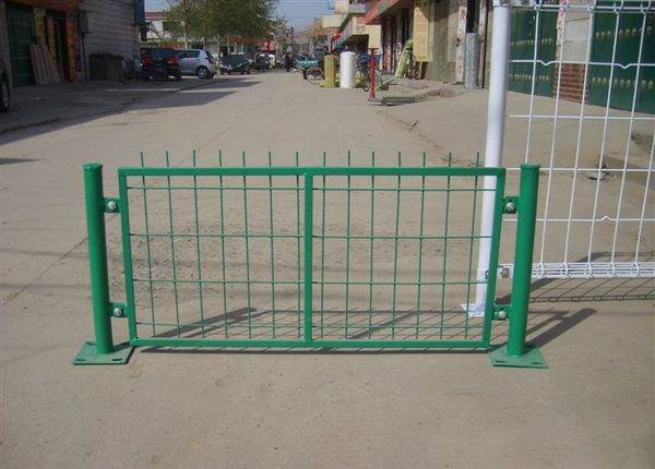 PVC Coated/Galvanized Temporary Fence