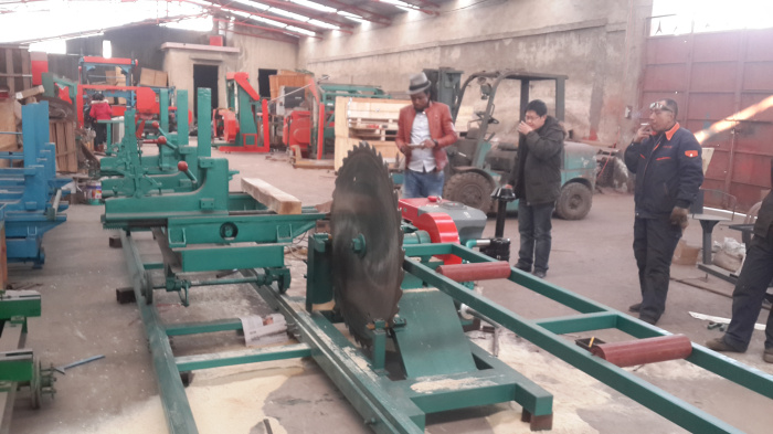 Diesel Sawmill Machine Woodworking Circular Sawmill with Carriage