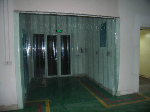 Door PVC Curtain in Low Temperature