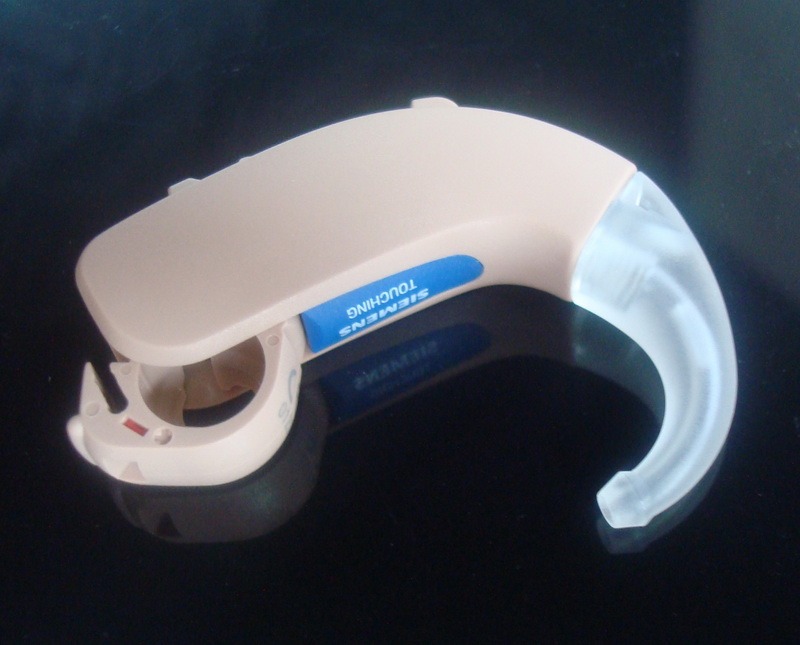 Siemens Touching Bte Hearing Aid for Severe Hearing Loss