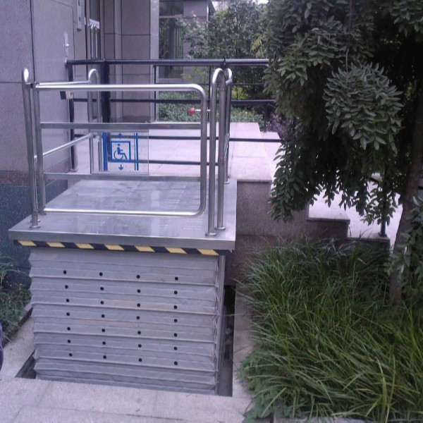 Wheelchair Elevator Lift with Dust Cover