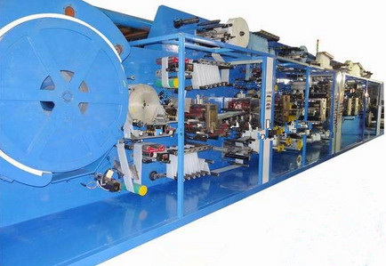 China High Speed Pull-up Diaper Machine Manufacture (LLK500-SV)