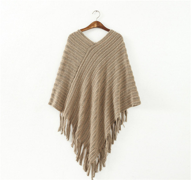 Latest Design Ladies Fancy Tassels Sweater Ponchos and Capes Shawls