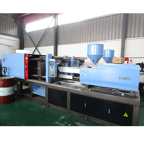 Xw168t High Quality Injection Moulding Machine