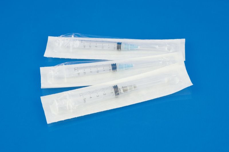 Medicial Disposable Syringe with Needle Luer Slip or Luer Lock with Individual Blister Package