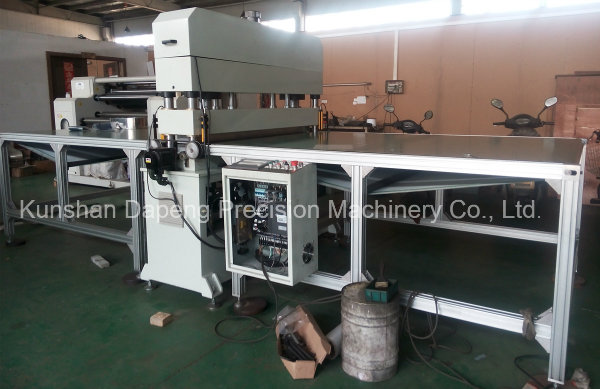 Roll to Sheet Hydraulic Press Die Cutting Machine