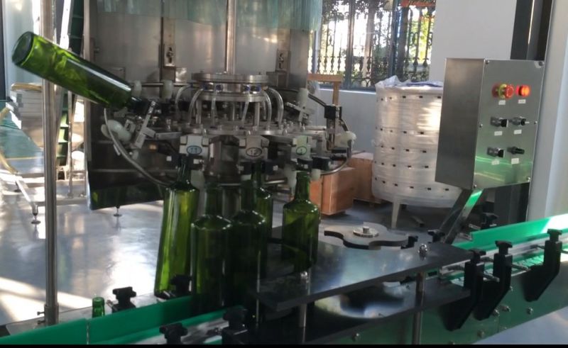 Automatic Vegetable Oil Filling Machine