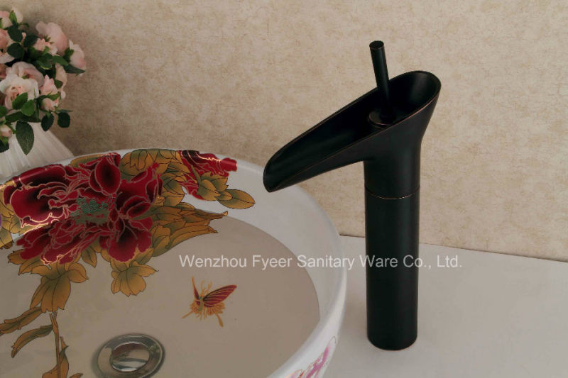 Black Orb Teapot Brass Bathroom Basin Faucet (Q13808HB)