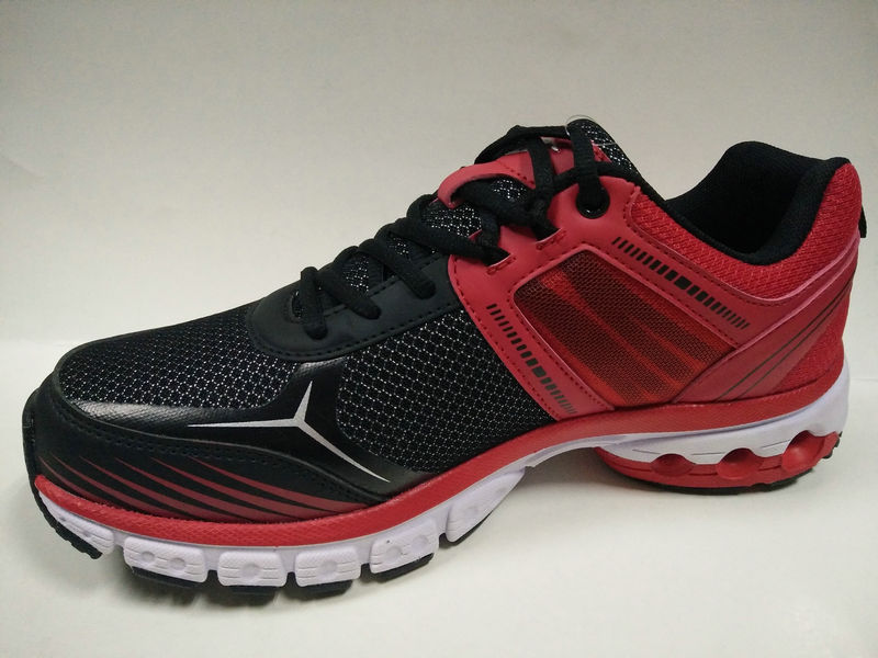 New Style Latest Arrival China Sports Shoes for Men