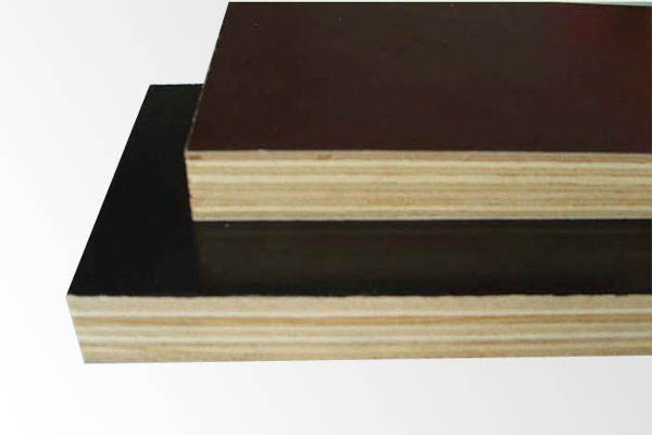 Hardwood Core Black Film Faced Plywood First Grade (HB010)