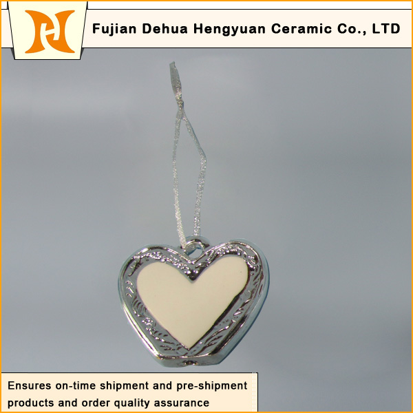 Heart-Shaped Electroplated Ceramic, Ceramic Pendants for The Christmas Tree