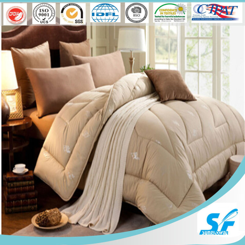 Polyester Filled Hotel Quilt Comforter Inner