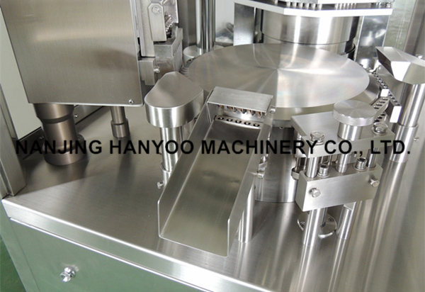 Automatic Pharmaceutical Herbal Capsule Filling Machinery