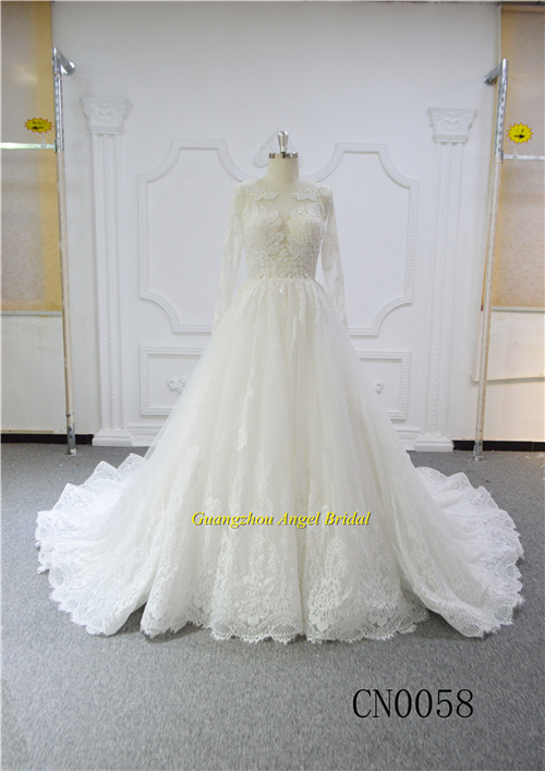 Luxury Long Sleeve Sexy Bride Use Ball Gown Wedding Dress