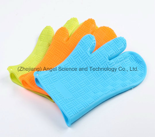 Wholesale Three Fingered Silicone Rubber Glove for Cooking Sg11