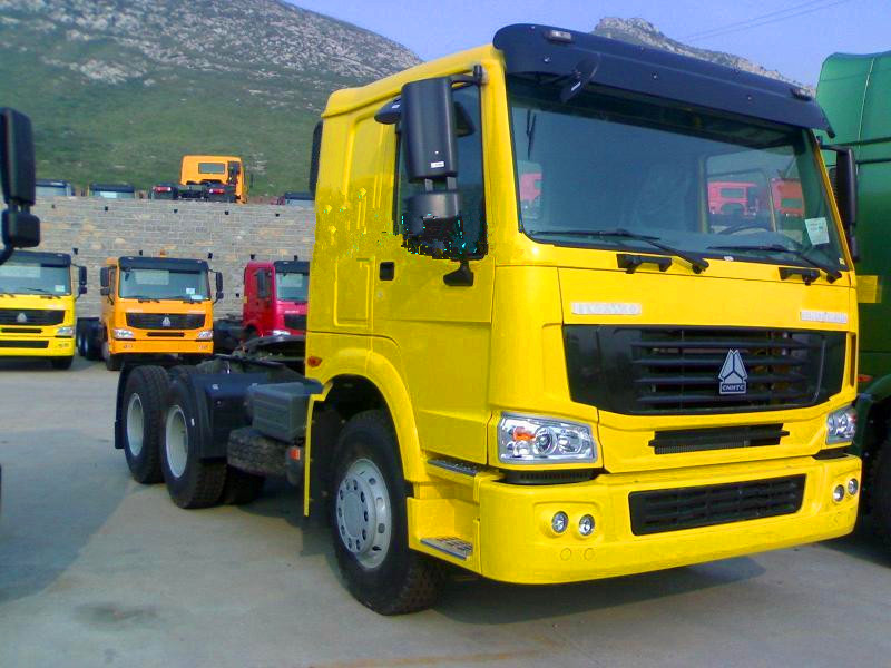 Best Selling HOWO 10 Wheels Tractor Truck for Sale