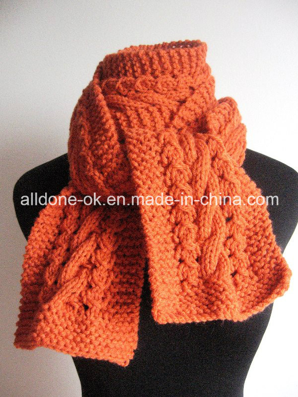 2016 New Design Fashion Custom Hand Knitted Scarf