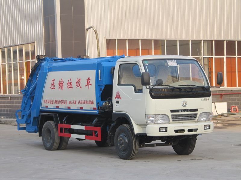 6 Wheeler Dongfeng 5cbm Compressed Garbage Truck, Mini Garbage Compactor Truck