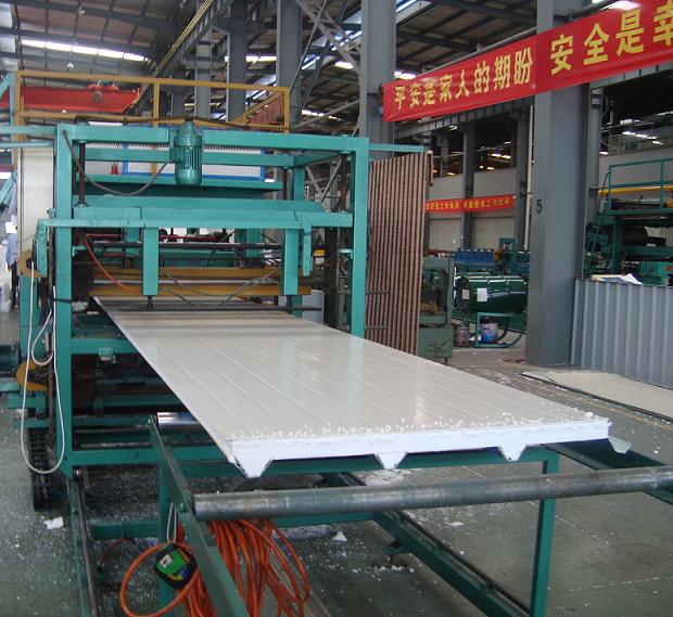 Light Weight EPS Sandwich Panel Machine for Roof and Wall