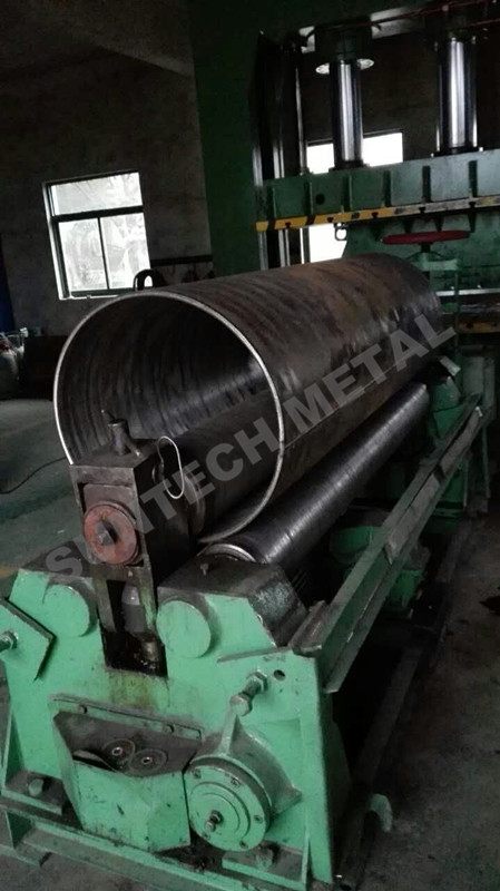 SA516 Gr. 70+Uns N04400 Clad Pipe