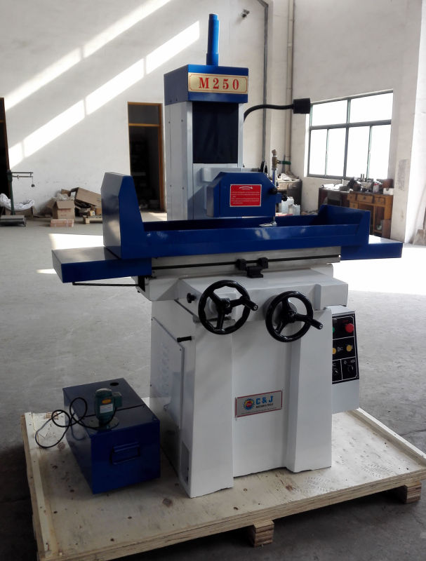 Hand Feed Surface Grinding Machine (M250 (250x550mm))