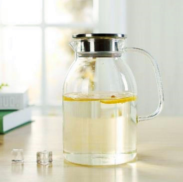 Northern Europe Style Borosilicate Glass Water Jug