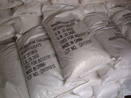 Mgcl2, Magnesium Chloride Hexahydrate, Industrial Grade, Widely Use in Snow & Ice Melting, Flame