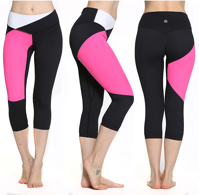 Black and Pink Seamless Sports Capris, Seamless 3/4 Leggings Compression Capris, Seamless Fitness Pants