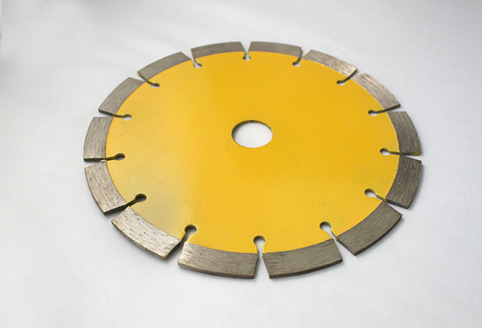 Yellow Dry Cutter Segmented Edge Cutting Saw Blade for Slab Edge Cutting of Kinds of Hard Stones