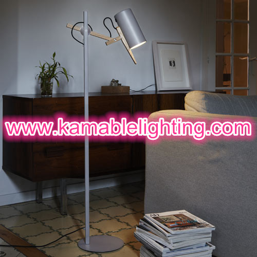 New Style Oak and Metal Floor Light (ML80120-1L)