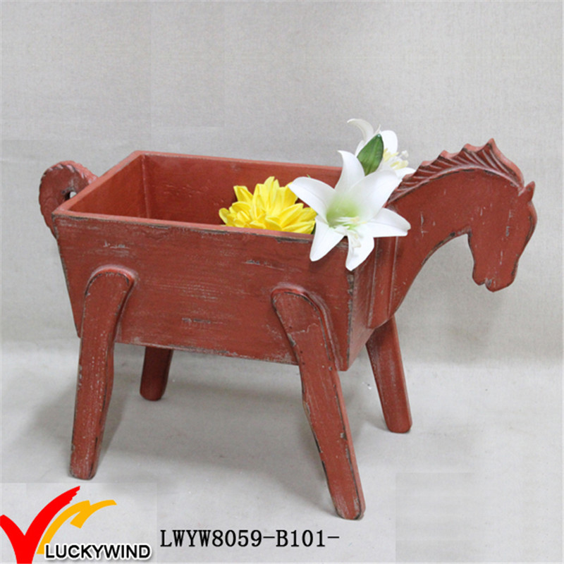 Decorative Garden Planter in Horse Shape with Christmas Taste