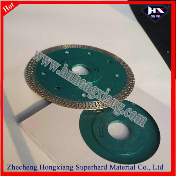 Good Performance Diamond Road Cutting Blade for Road and Asphalt