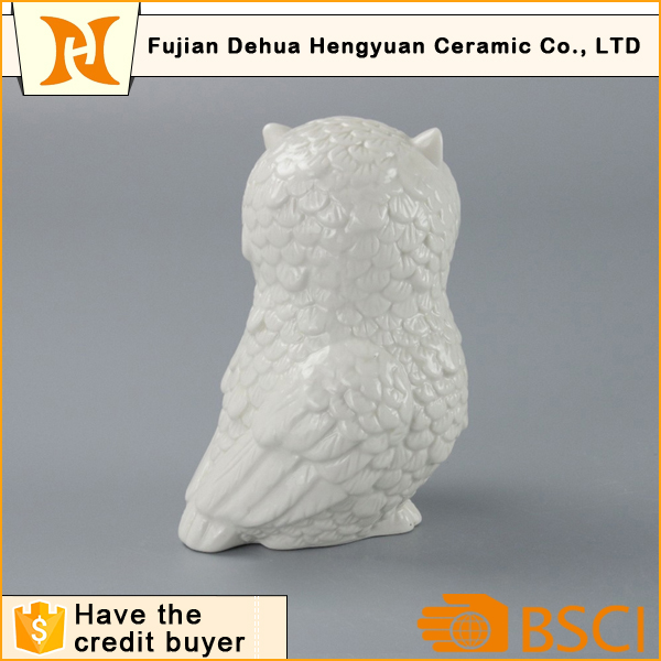 Glazed White Owl Shape Ceramic Animal Figure for Home Decoration